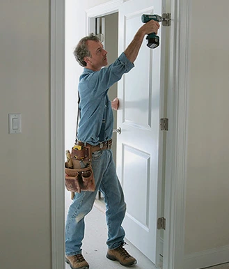 Adjustment and repair of vinyl doors in the USA: The complete guide 2025 | Fix Concierge